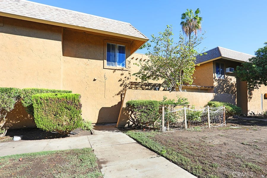 Property photo for 1272 E Mcfadden, Santa Ana, CA