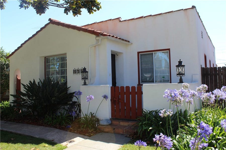 Property photo for 815 Beech Avenue, Torrance, CA