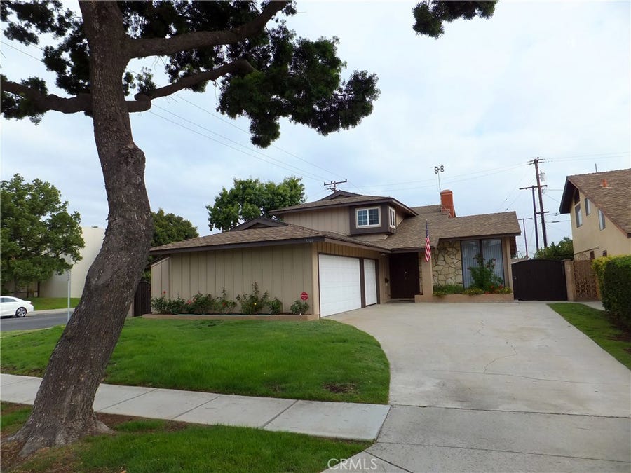 Property photo for 3201 E Saint Francis Place, Long Beach, CA