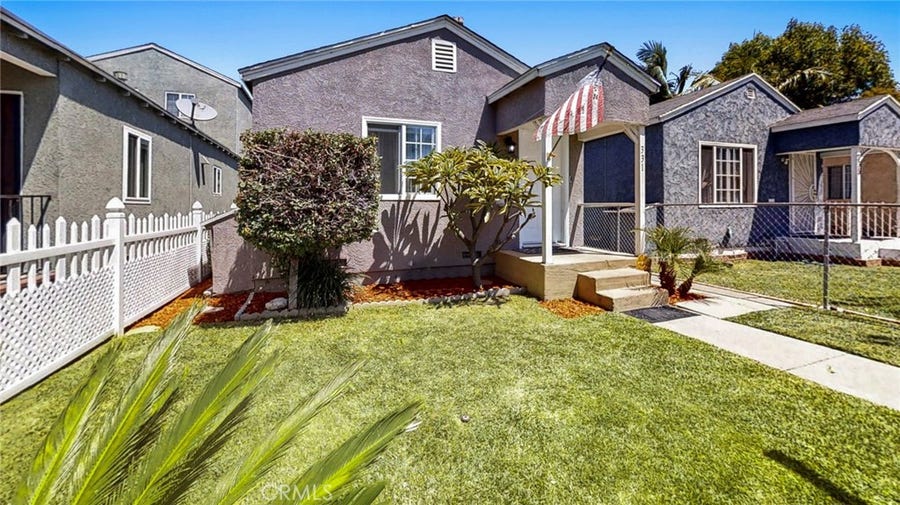 Property photo for 331 E Hullett Street, Long Beach, CA