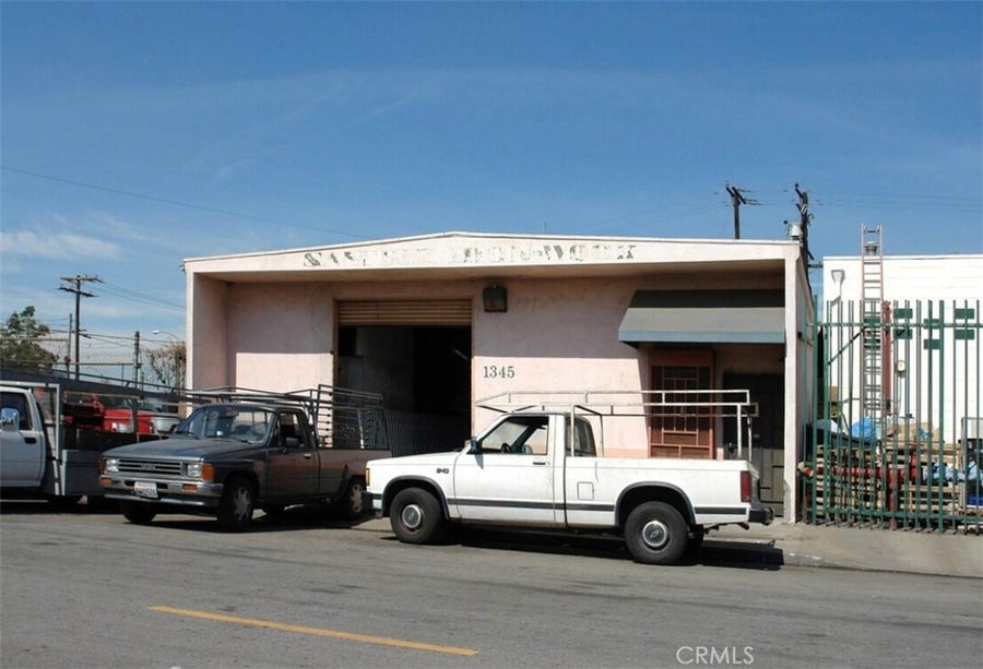 Property photo for 1345 W Gaylord, Long Beach, CA