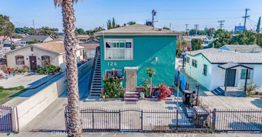 Property photo for 126 E 89th, Los Angeles, CA