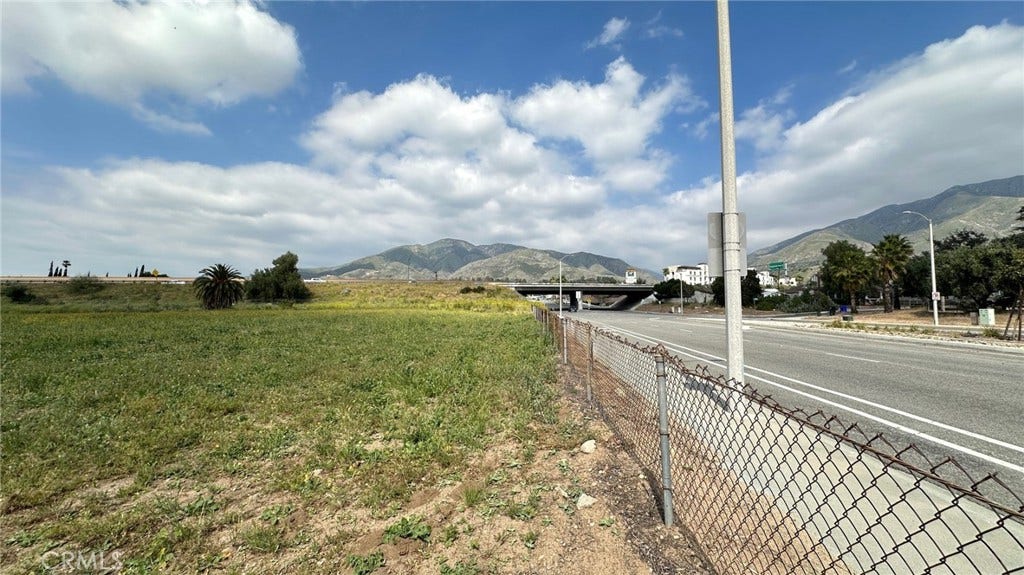 0 Boulder, San Bernardino, CA 92346 0 Boulder, San Bernardino, CA 92346