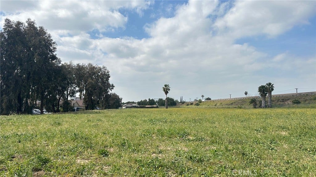 0 Boulder, San Bernardino, CA 92346 0 Boulder, San Bernardino, CA 92346
