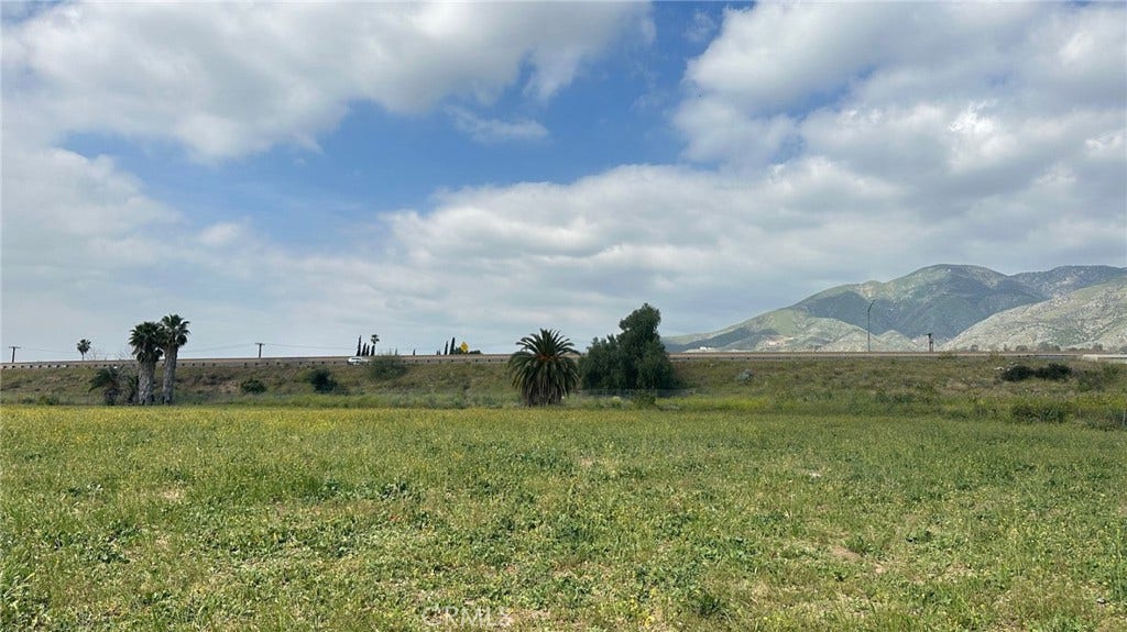 0 Boulder, San Bernardino, CA 92346 0 Boulder, San Bernardino, CA 92346