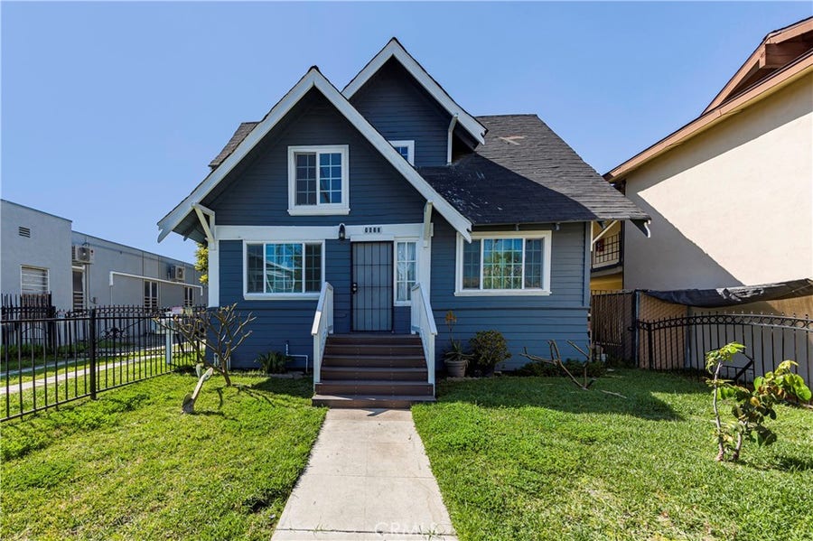 Property photo for 1631 Pine, Long Beach, CA