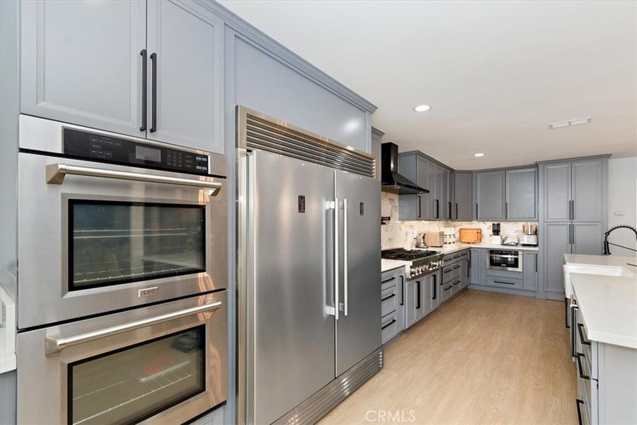 Property photo for 2105 Oxford Avenue, Claremont, CA