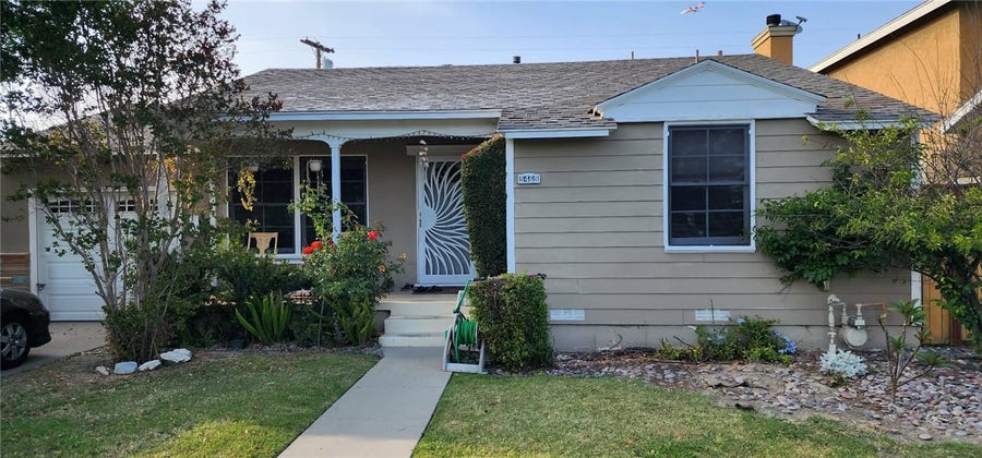 Property photo for 5469 E Garford, Long Beach, CA