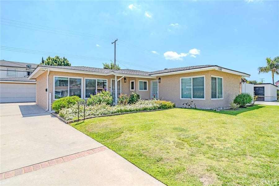 Property photo for 11902 206th, Lakewood, CA