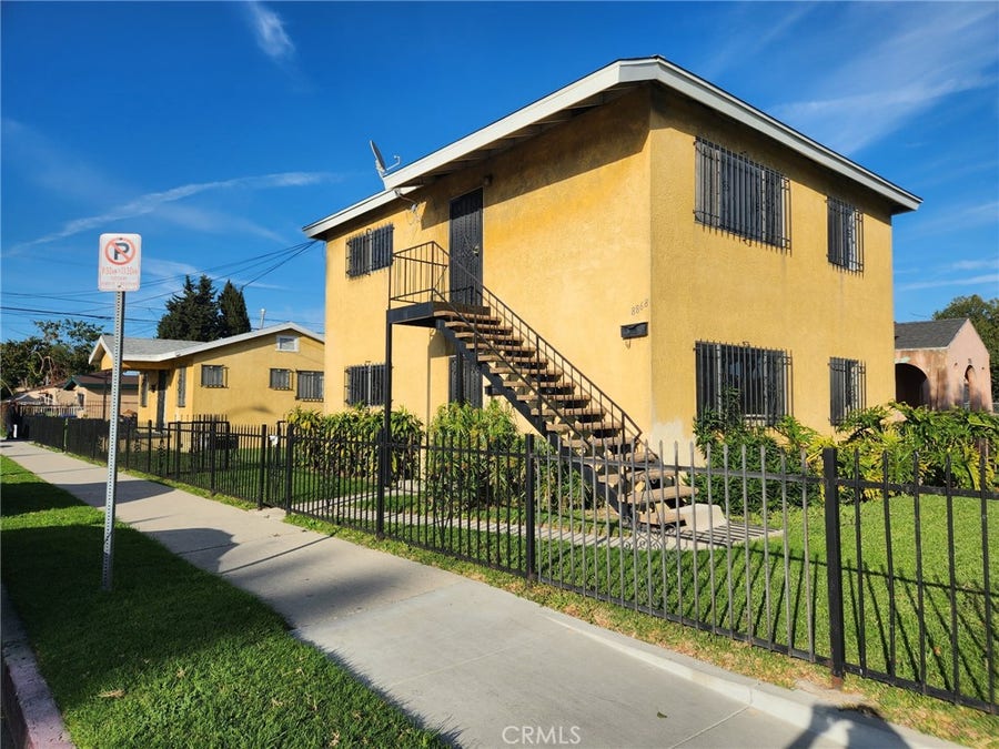 Property photo for 8866 S Wall St, Los Angeles, CA