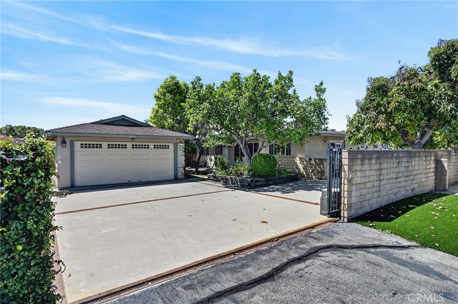 Property photo for 9686 LIVE OAK Avenue, Temple City, CA