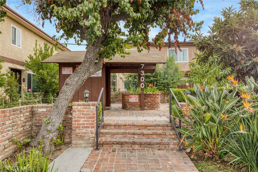 Property photo for 7300 Lennox, #J5, Van Nuys, CA