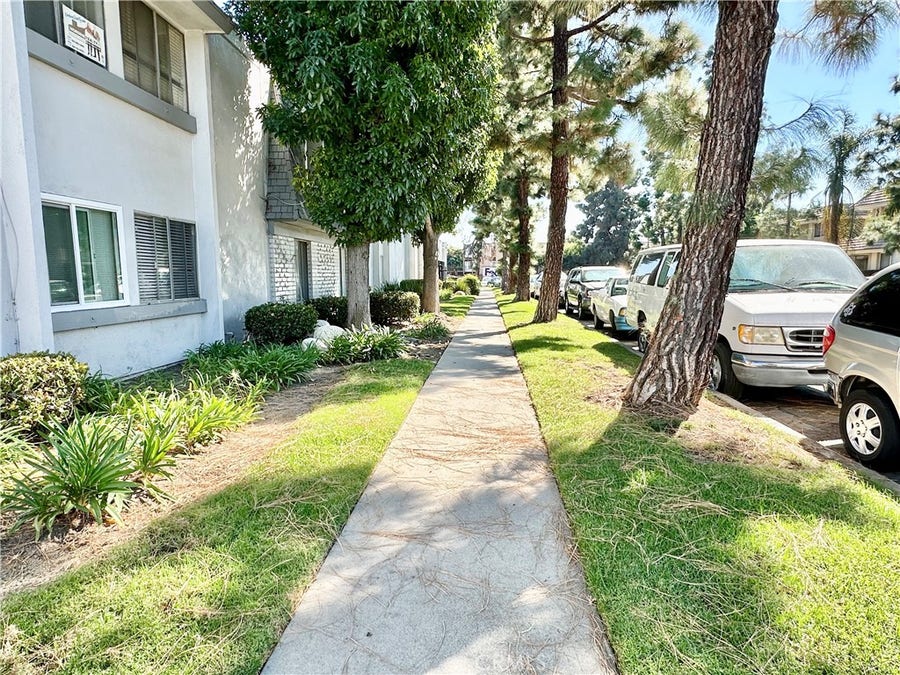 Property photo for 5500 Ackerfield Avenue, #502, Long Beach, CA