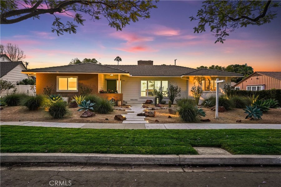 Property photo for 1041 E Burlinghall Drive, Long Beach, CA