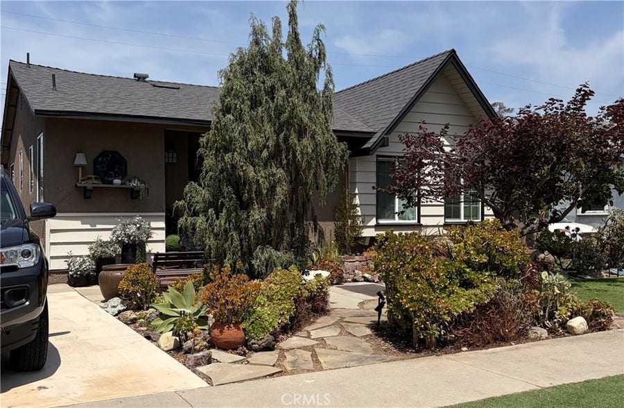 Property photo for 20733 Claretta, Lakewood, CA