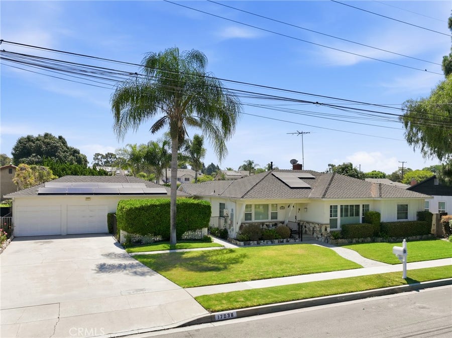 Property photo for 17038 California, Bellflower, CA