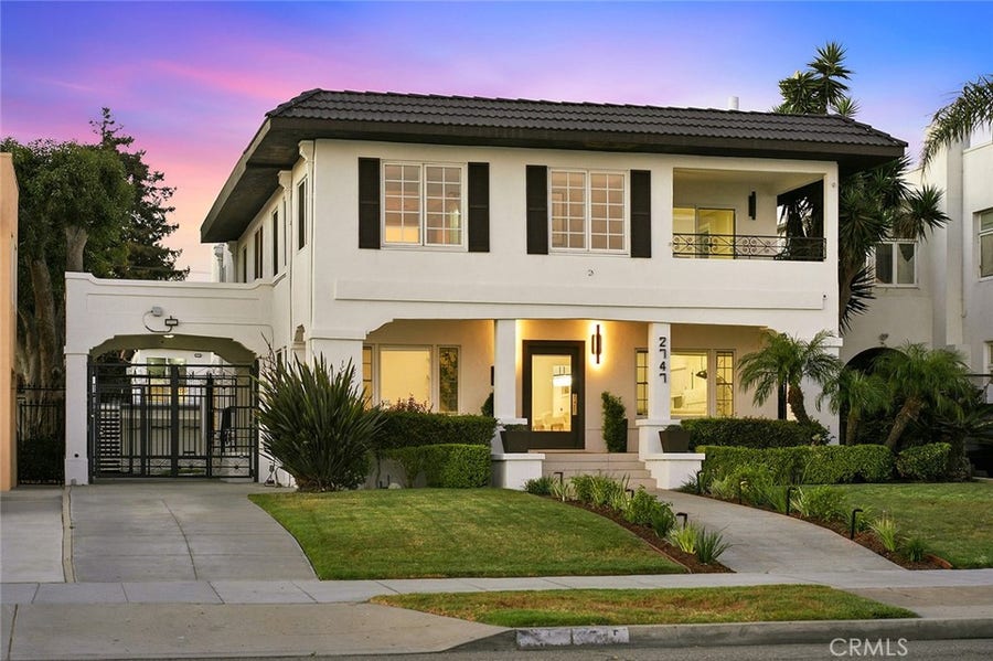 Property photo for 2747 E Ocean Boulevard, Long Beach, CA