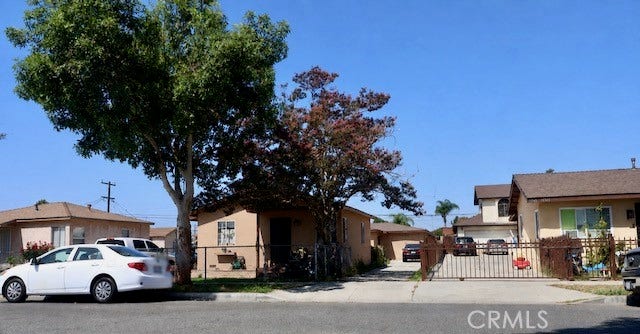 Property photo for 15347 Virginia Avenue, Paramount, CA