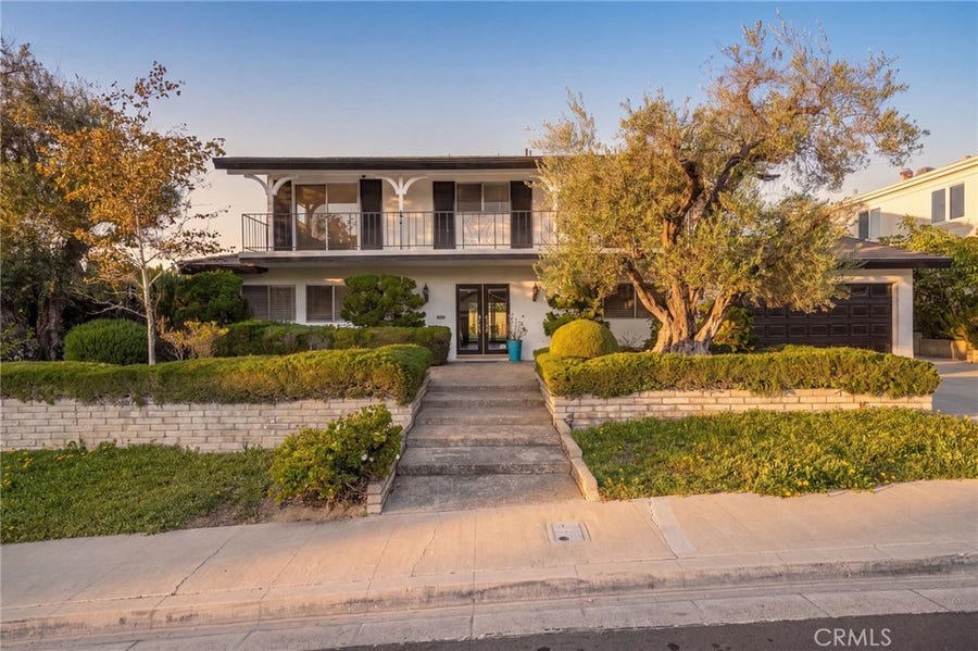 Property photo for 890 N Hillside Drive, Long Beach, CA