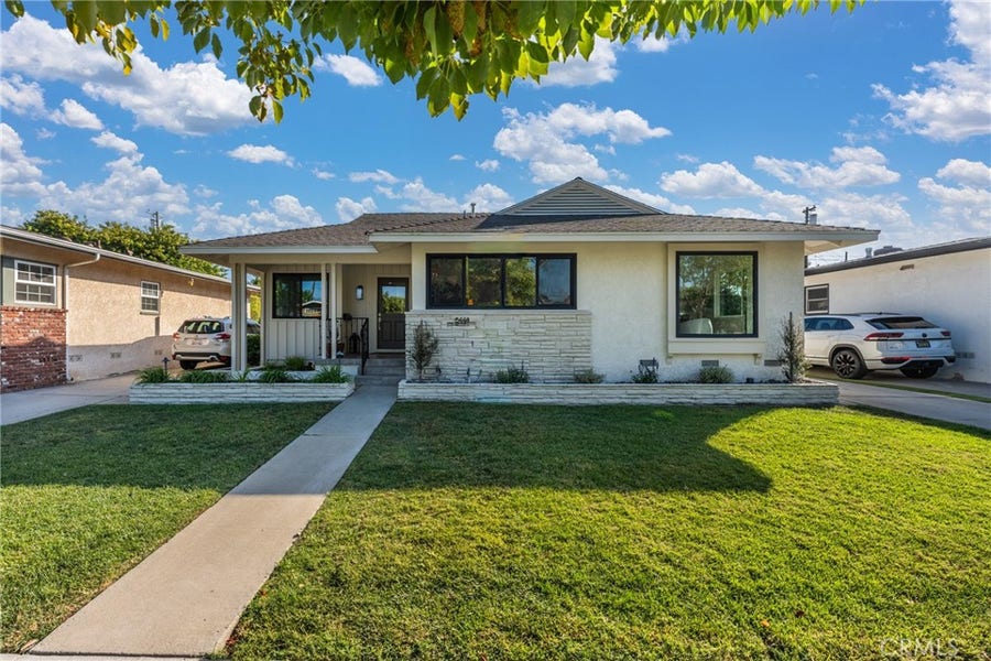 Property photo for 6448 E Los Arcos, Long Beach, CA