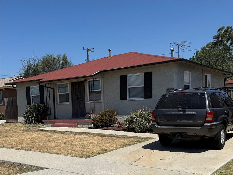 Property photo for 1519 W 110th, Los Angeles, CA