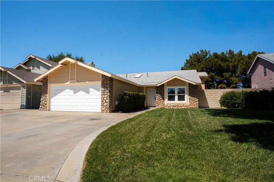 Property photo for 43469 Carol, Lancaster, CA