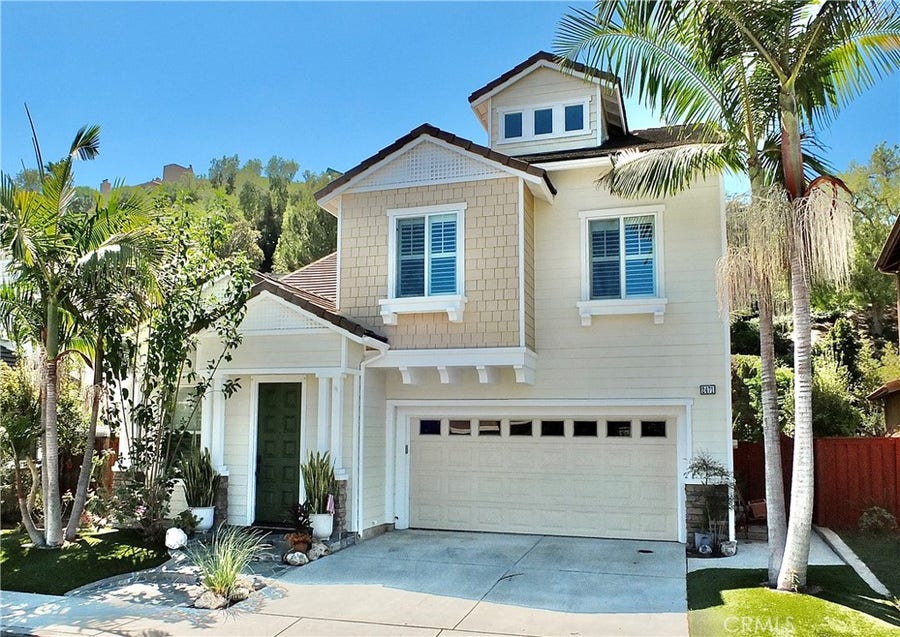 Property photo for 2471 Amelia Court, Signal Hill, CA