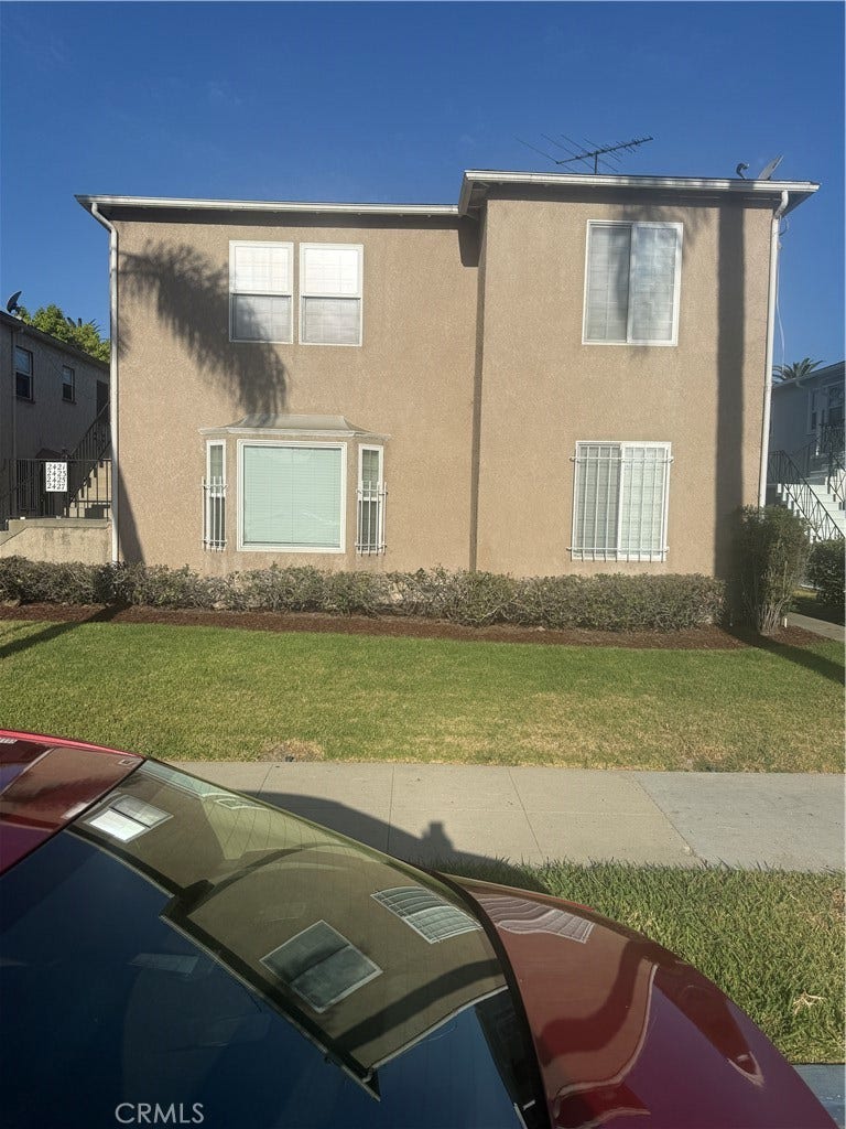 Property photo for 2421 Magnolia, Long Beach, CA