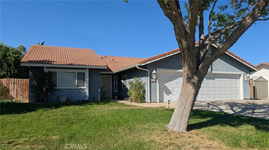 Property photo for 6223 Almond Valley, Quartz Hill, CA