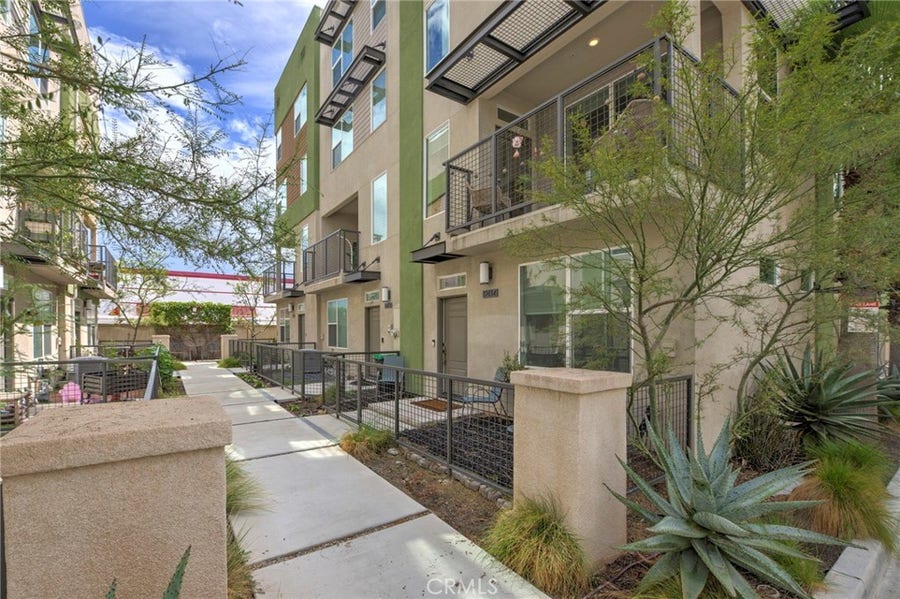 Property photo for 17614 Garden House, Bellflower, CA