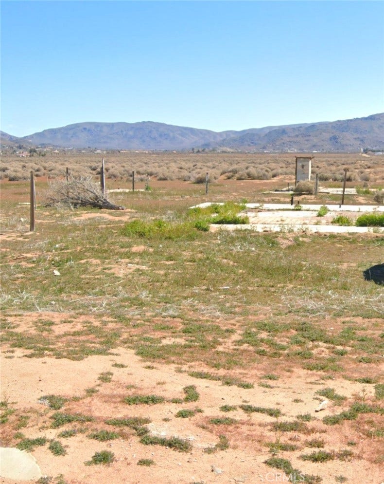 Property photo for 22724 Thunderbird Road, Apple Valley, CA
