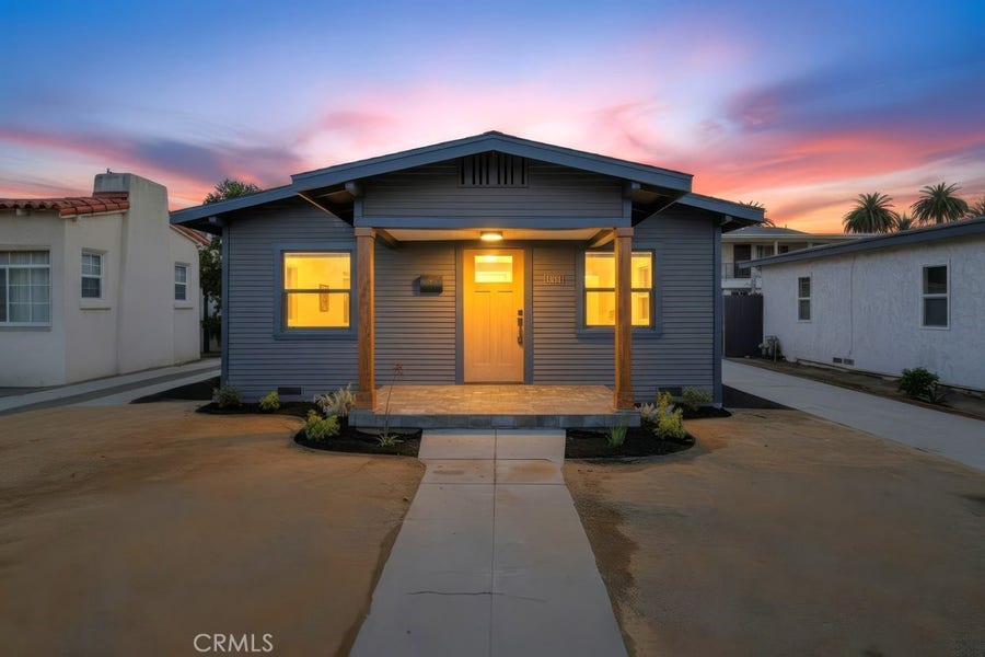 Property photo for 5868 Myrtle, Long Beach, CA
