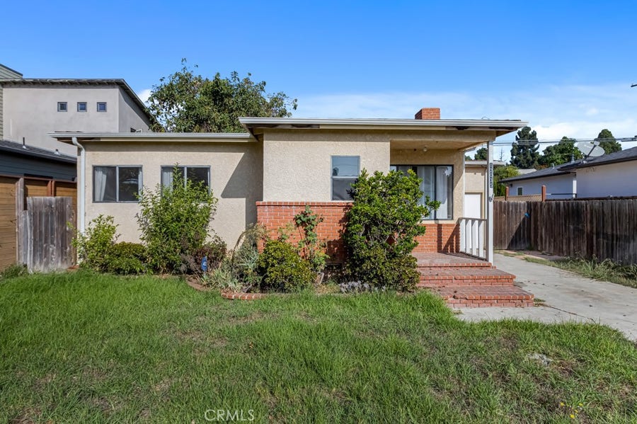 Property photo for 12035 Alberta, Culver City, CA