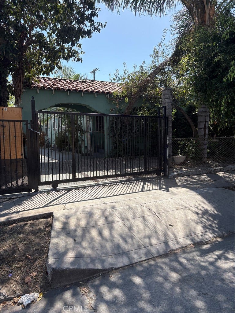 Property photo for 450 E 70th, Los Angeles, CA