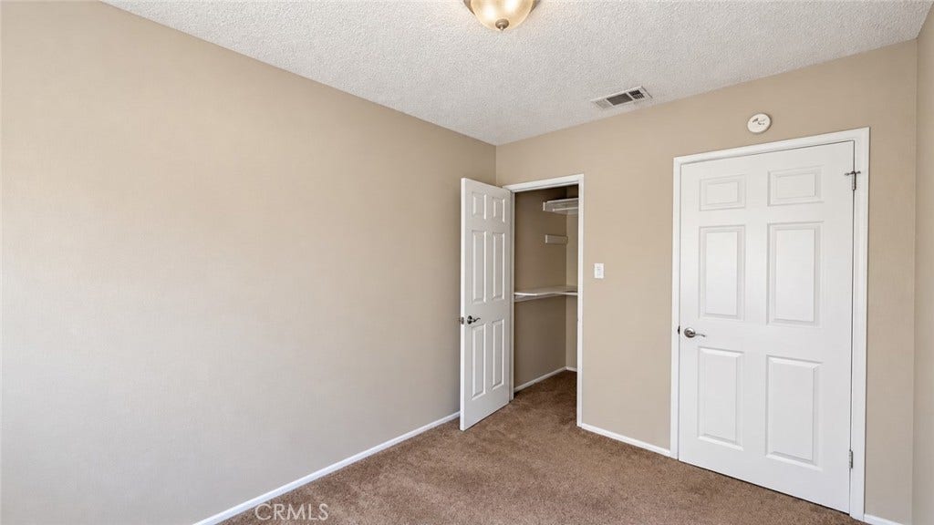 4628 Knoxville Avenue, Lakewood, CA 90713 4628 Knoxville Avenue, Lakewood, CA 90713