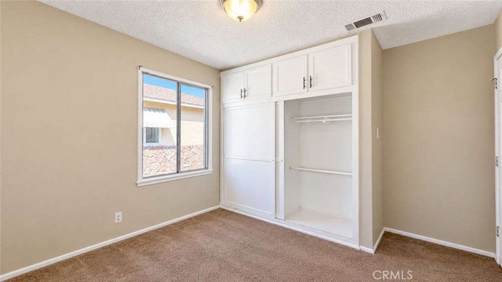 4628 Knoxville Avenue, Lakewood, CA 90713 4628 Knoxville Avenue, Lakewood, CA 90713