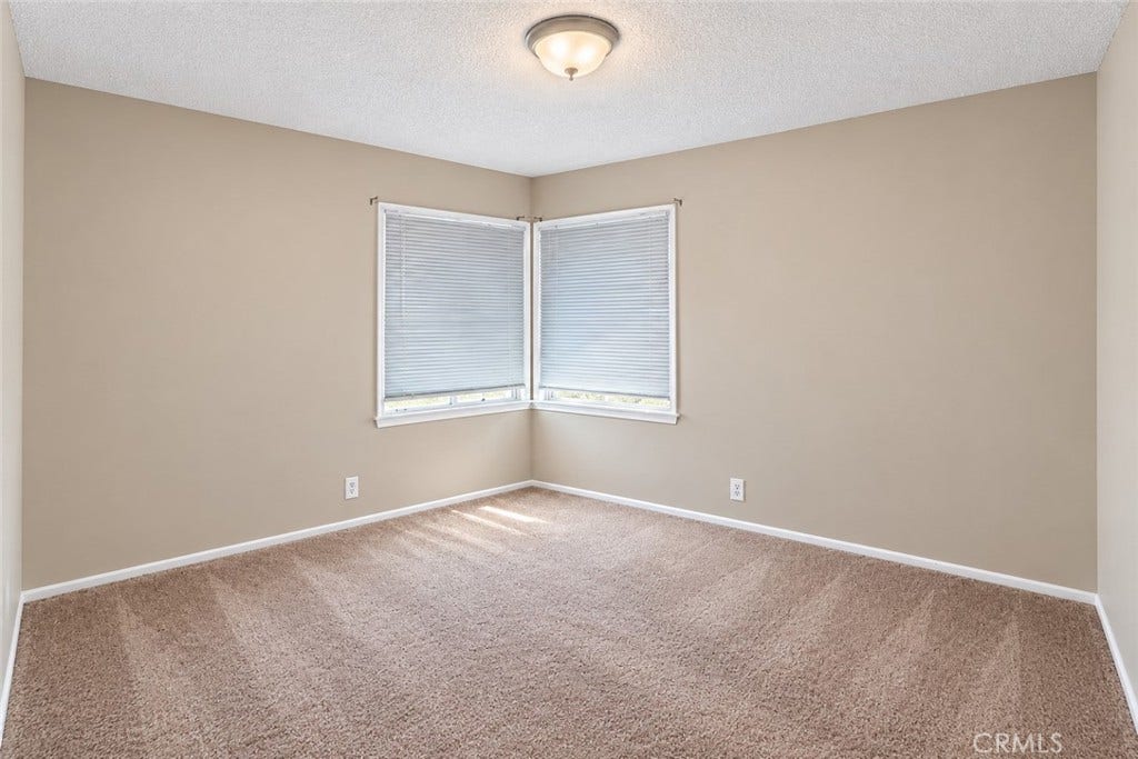 4628 Knoxville Avenue, Lakewood, CA 90713 4628 Knoxville Avenue, Lakewood, CA 90713