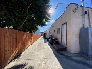 1173 W 39th Place, Los Angeles, CA 90037 1173 W 39th Place, Los Angeles, CA 90037