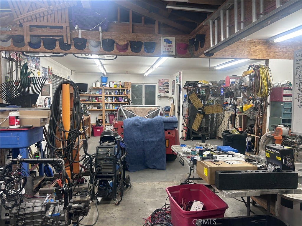 5938 Hersholt Avenue, Lakewood, CA 90712 Garage