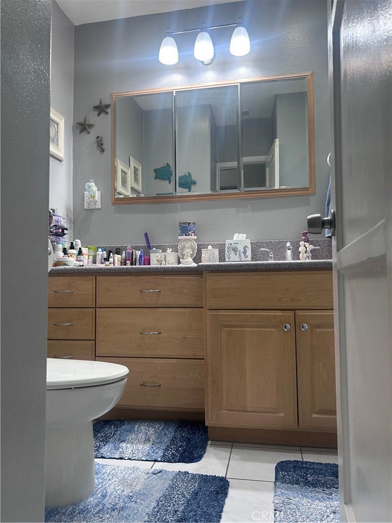 5938 Hersholt Avenue, Lakewood, CA 90712 Bathroom