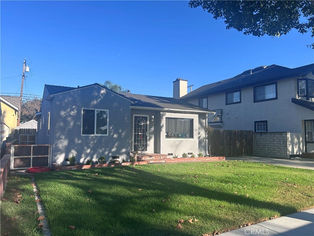 5938 Hersholt Avenue, Lakewood, CA 90712 Front