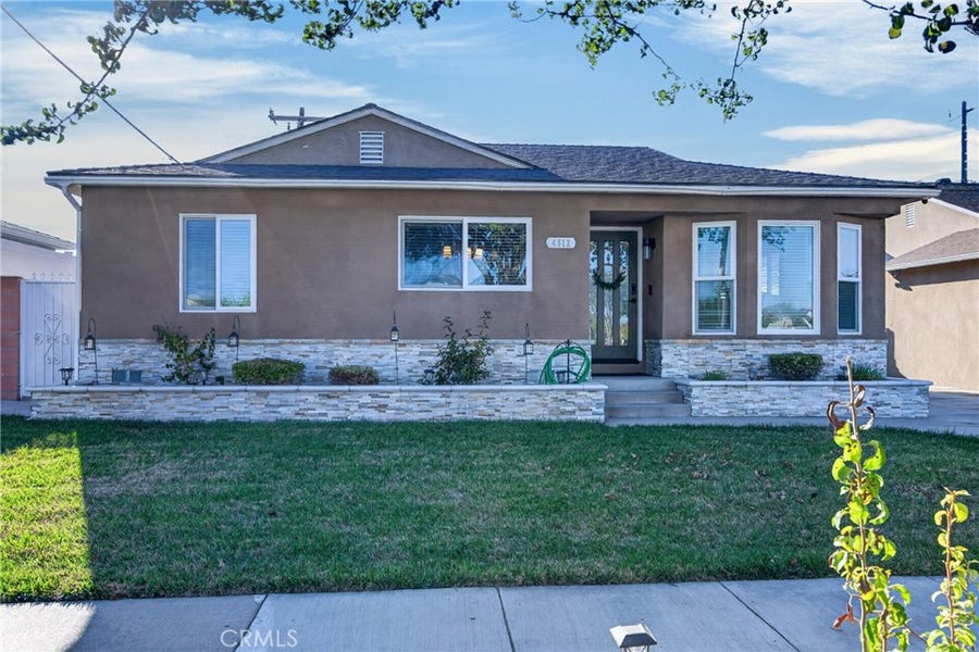 Property photo for 4513 Paramount, Lakewood, CA