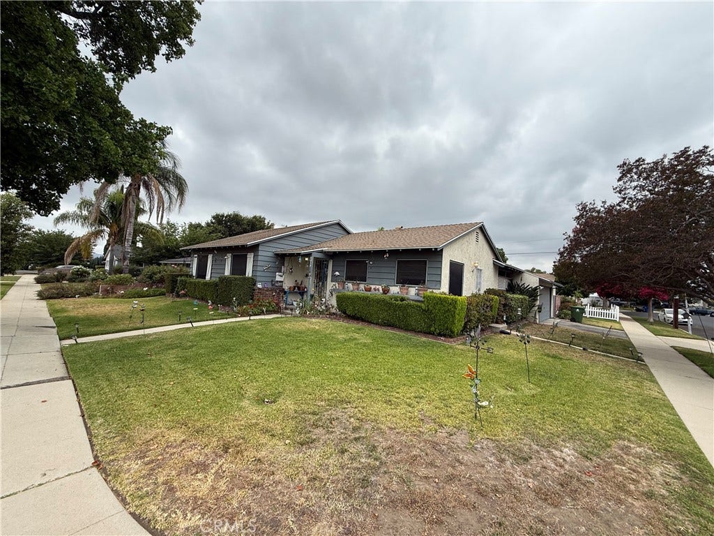 8039 Irondale, Canoga Park, CA 91306 8039 Irondale, Canoga Park, CA 91306
