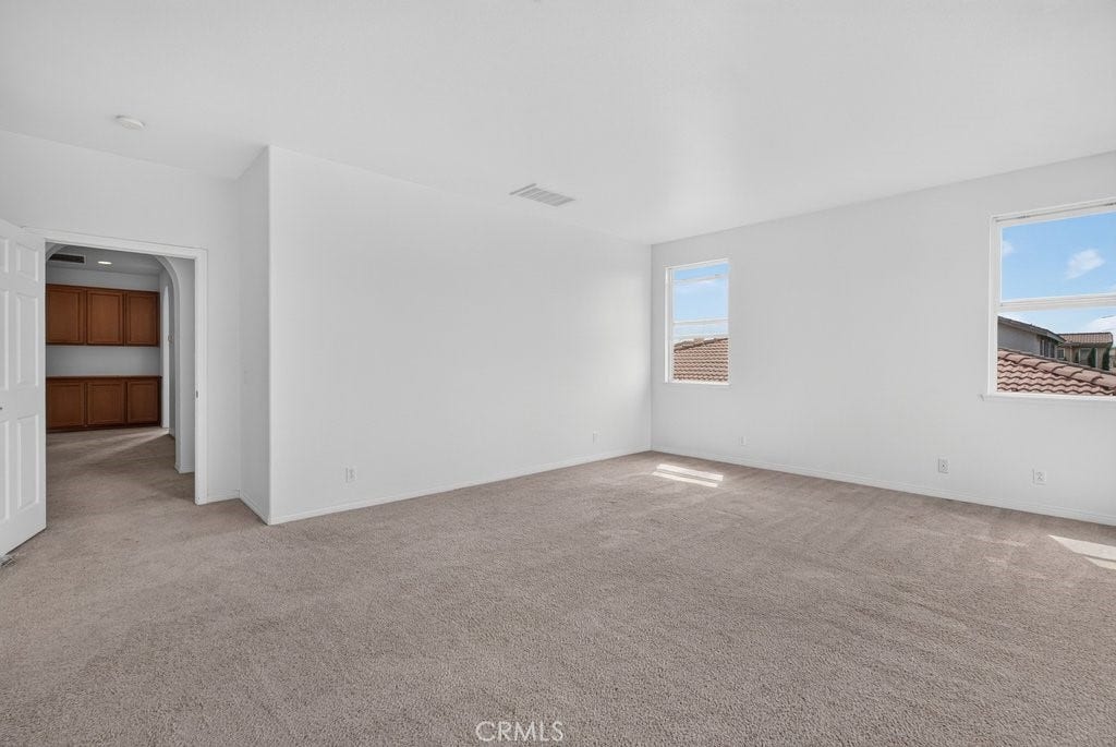 6221 Arcadia Street, Eastvale, CA 92880 6221 Arcadia Street, Eastvale, CA 92880