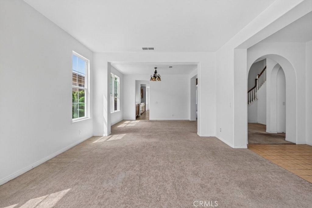 6221 Arcadia Street, Eastvale, CA 92880 6221 Arcadia Street, Eastvale, CA 92880