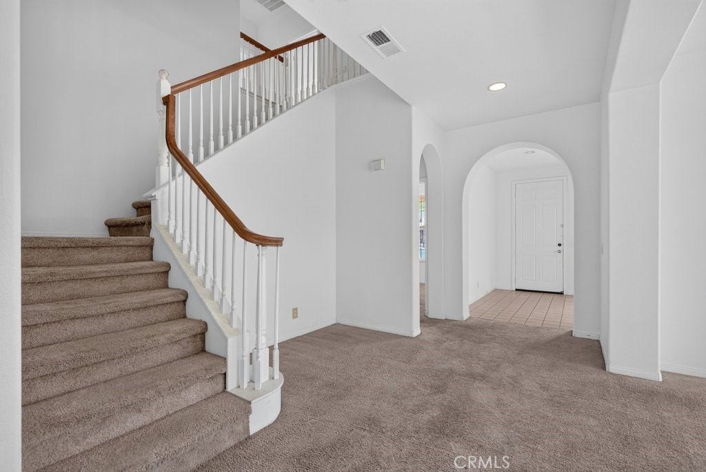6221 Arcadia Street, Eastvale, CA 92880 6221 Arcadia Street, Eastvale, CA 92880