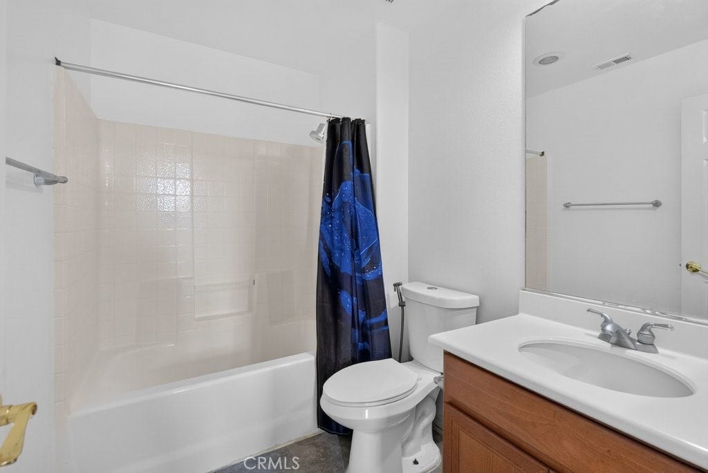 6221 Arcadia Street, Eastvale, CA 92880 6221 Arcadia Street, Eastvale, CA 92880