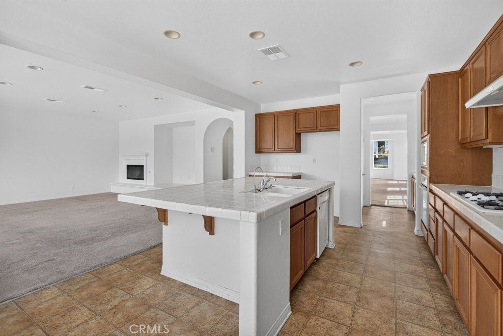 6221 Arcadia Street, Eastvale, CA 92880 6221 Arcadia Street, Eastvale, CA 92880