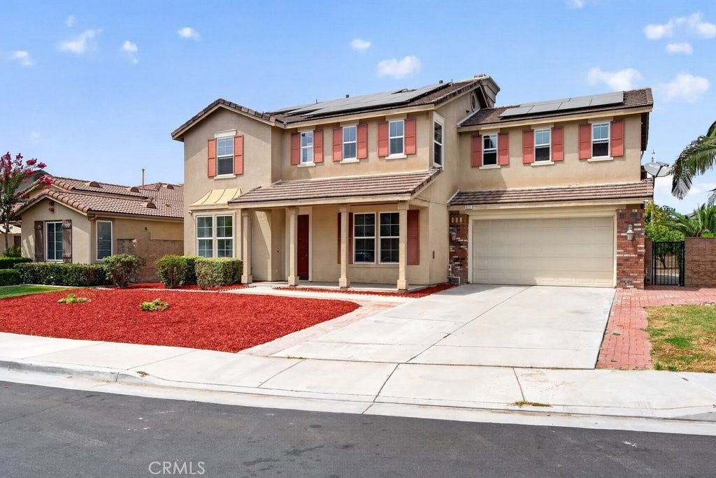 6221 Arcadia Street, Eastvale, CA 92880 6221 Arcadia Street, Eastvale, CA 92880