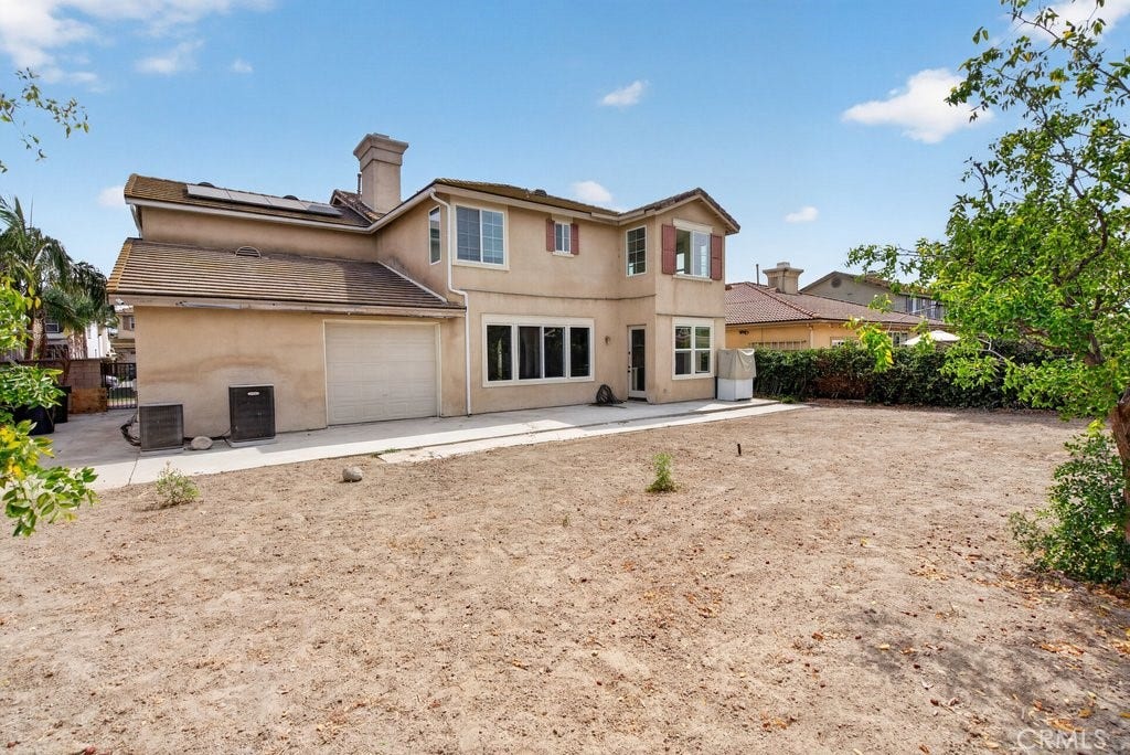 6221 Arcadia Street, Eastvale, CA 92880 6221 Arcadia Street, Eastvale, CA 92880